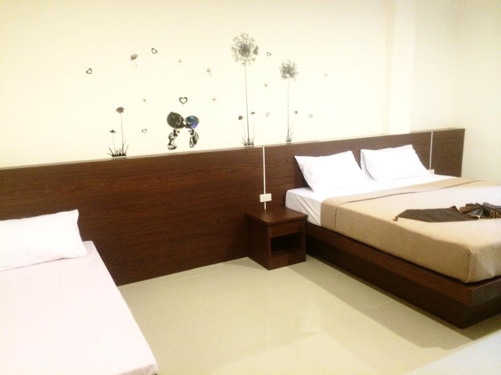 Phuthara Hostel Phuket Bilik gambar