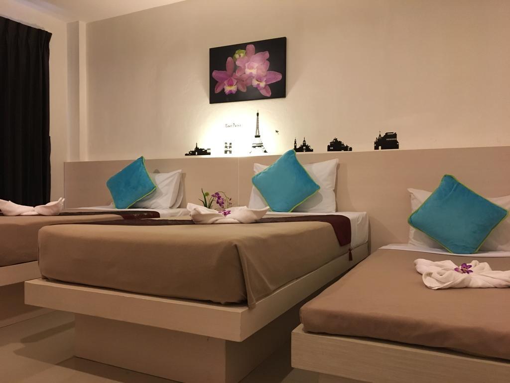 Phuthara Hostel Phuket Luaran gambar