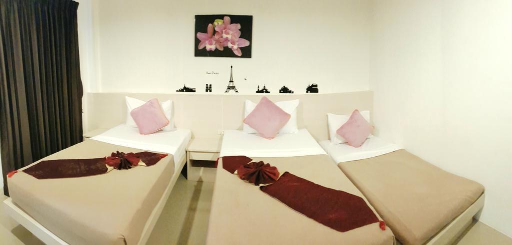 Phuthara Hostel Phuket Luaran gambar