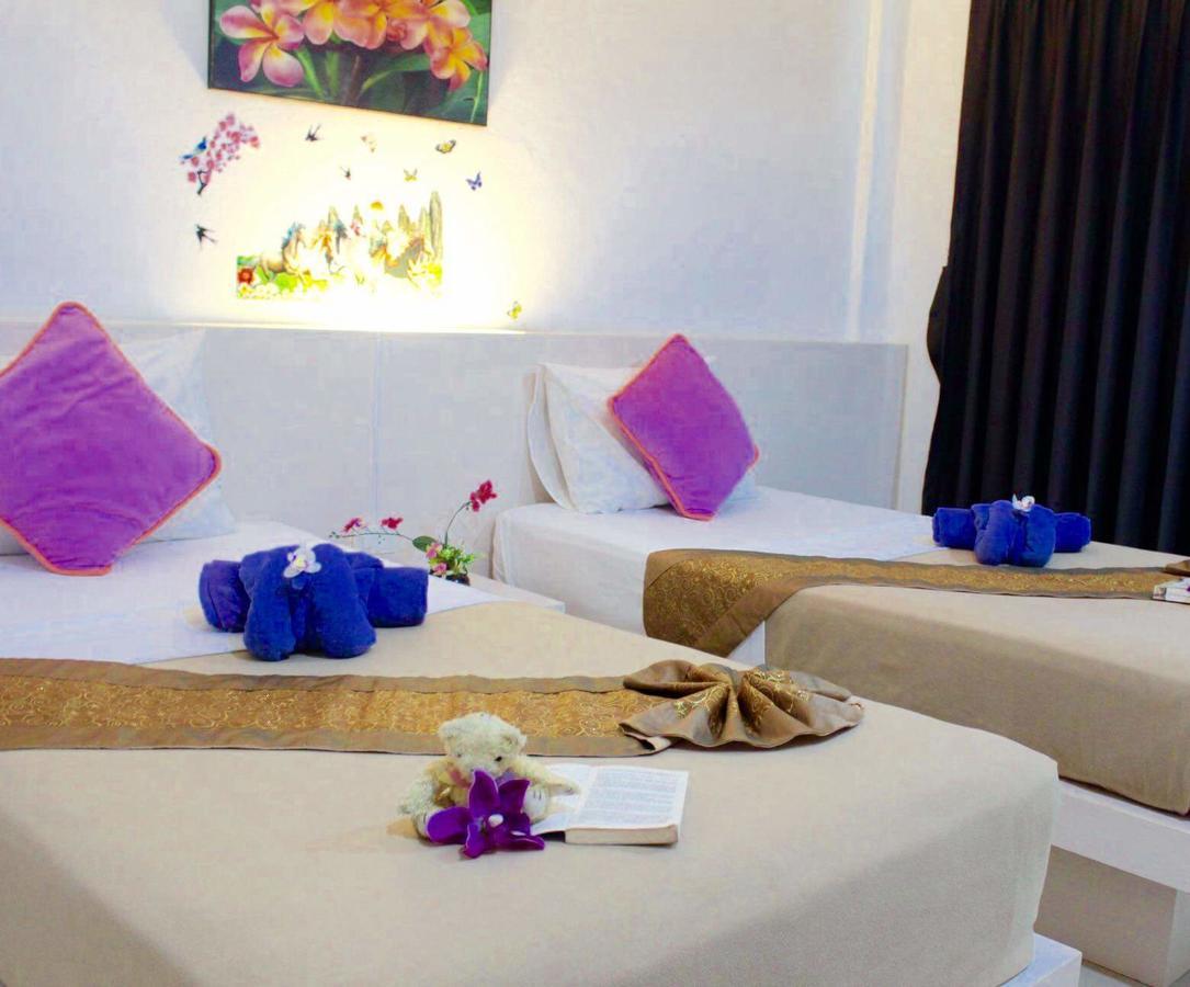 Phuthara Hostel Phuket Luaran gambar